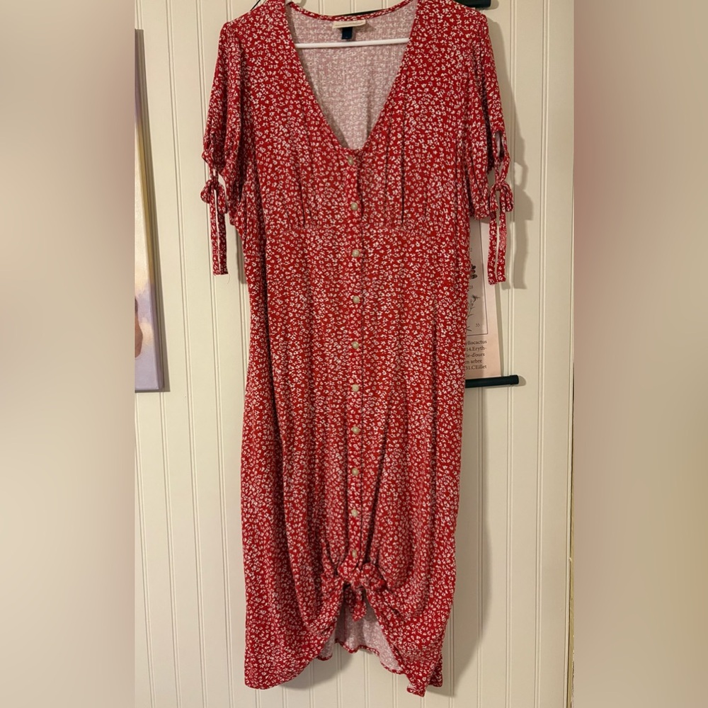Universal Thread Red Floral Midi Dress